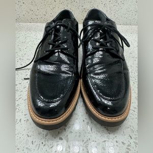 Franco Sarto Black Faux Patent Leather Brogue Size 9